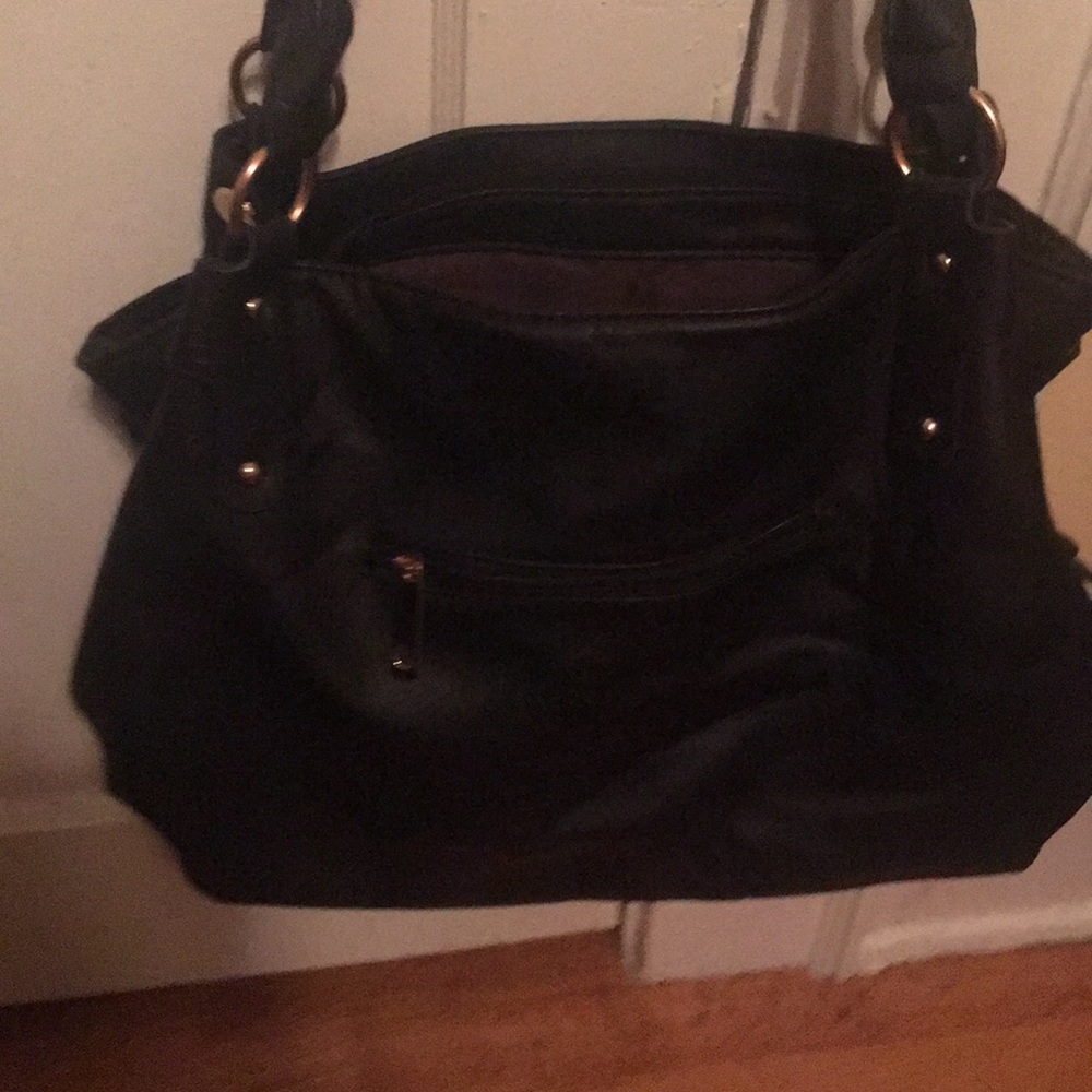 BAG - Picture 2 of 2